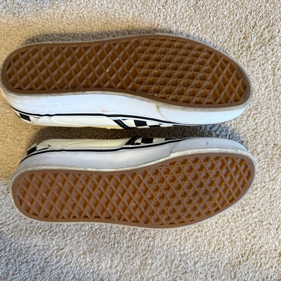 Vans White Low-Top Canvas Slip-On Shoes - Picture 2 of 3